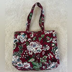NWOT Vera Bradley Red Floral Tote